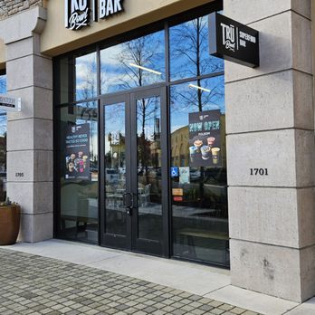 Trū Bowl Superfood Bar - Outside - Acai Bowls Near Me - Folsom, California Trū Bowl Superfood Bar - Outside - Acai Bowls Near Me - Folsom, California