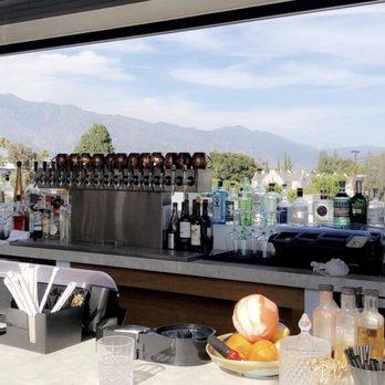 GRANVILLE - Beautiful rooftop - New American Near Me - Pasadena, California