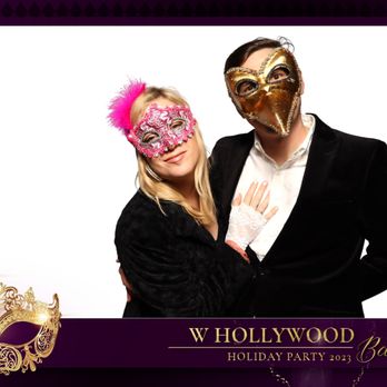 Aura Booth - Photo Booth Rentals Near Me Aura Booth - Photo Booth Rentals Near Me