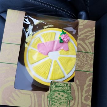 Cup Caked - Smash cash for "Sunshine and Lemonade" themed party - Cupcakes Near Me Cup Caked - Smash cash for "Sunshine and Lemonade" themed party - Cupcakes Near Me