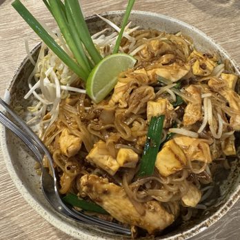 Sawasdee Thai Restaurant - Thai Near Me - Vancouver, British Columbia Sawasdee Thai Restaurant - Thai Near Me - Vancouver, British Columbia