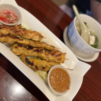 Kaow Thai - Chicken Satay and Tofu Seaweed Soup - Thai Near Me - La Plata, Maryland