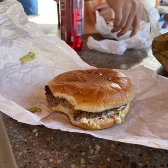 Heidleburger Drive-In - Burgers Near Me - Leavenworth, Washington Heidleburger Drive-In - Burgers Near Me - Leavenworth, Washington