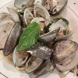 Linguini with Clams