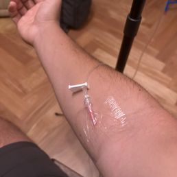 IV IV
