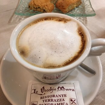 Le Vecchie Mura - Yummy cappuccino - Italian Near Me - San Gimignano, SI Le Vecchie Mura - Yummy cappuccino - Italian Near Me - San Gimignano, SI