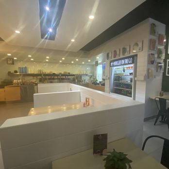 Freshii - Inside - Salad Near Me - San Juan, Puerto Rico Freshii - Inside - Salad Near Me - San Juan, Puerto Rico