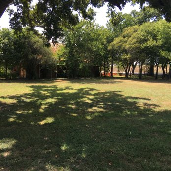Crestwood Park - Parks Near Me - Fort Worth, Texas