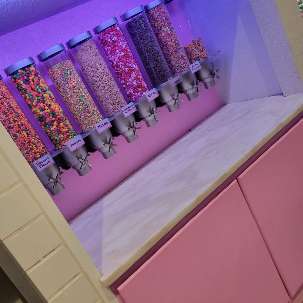 FroYo and Sweets Downtown - Candy toppings - Candy Stores Near Me - San Angelo, Texas FroYo and Sweets Downtown - Candy toppings - Candy Stores Near Me - San Angelo, Texas