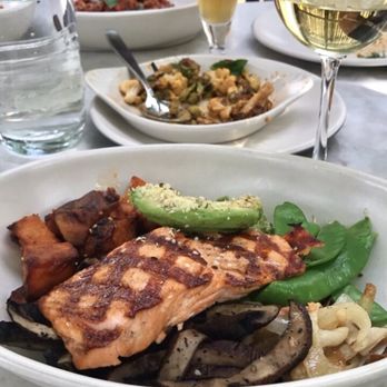 True Food Kitchen - Ancient grains bowl with salmon. Charred cauliflower in the back. Both awesome. - Vegetarian Near Me - Pasadena, California True Food Kitchen - Ancient grains bowl with salmon. Charred cauliflower in the back. Both awesome. - Vegetarian Near Me - Pasadena, California