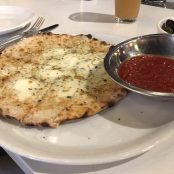 Pizza Capo - Garlic cheese bread - Pizza Near Me - McMinnville, Oregon Pizza Capo - Garlic cheese bread - Pizza Near Me - McMinnville, Oregon