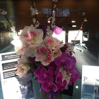 Palos Verdes Florist - Such a beautiful arrangement! - Florists Near Me - Rolling Hills Estates, California Palos Verdes Florist - Such a beautiful arrangement! - Florists Near Me - Rolling Hills Estates, California