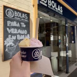 Bolas - Passion fruit and watermelon sorbet