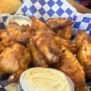 Slice and Dice Pizzeria - Wings - Pizza Near Me - Albuquerque, New Mexico