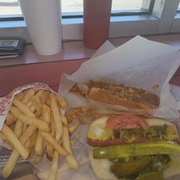 2 Hot Dogs & French Fries 2 Hot Dogs & French Fries