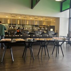 Taverne In The Sky - The spread