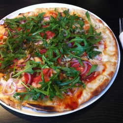 Viiva - Perfectly OK pizza. Share one if you are just in for a snack.