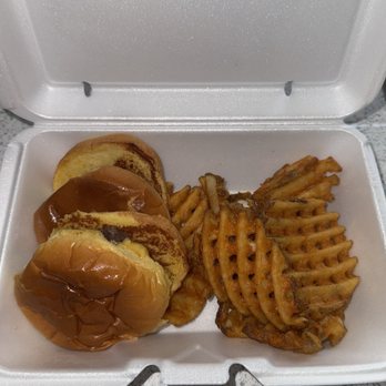 Smalls Sliders - New American Near Me - Blue Springs, Missouri Smalls Sliders - New American Near Me - Blue Springs, Missouri