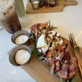 Toastique - Peach Toast, Poached Egg, Iced Vanilla Latte, Coffee, Italian Toast - Juice Bars & Smoothies Near Me - Henderson, Nevada Toastique - Peach Toast, Poached Egg, Iced Vanilla Latte, Coffee, Italian Toast - Juice Bars & Smoothies Near Me - Henderson, Nevada