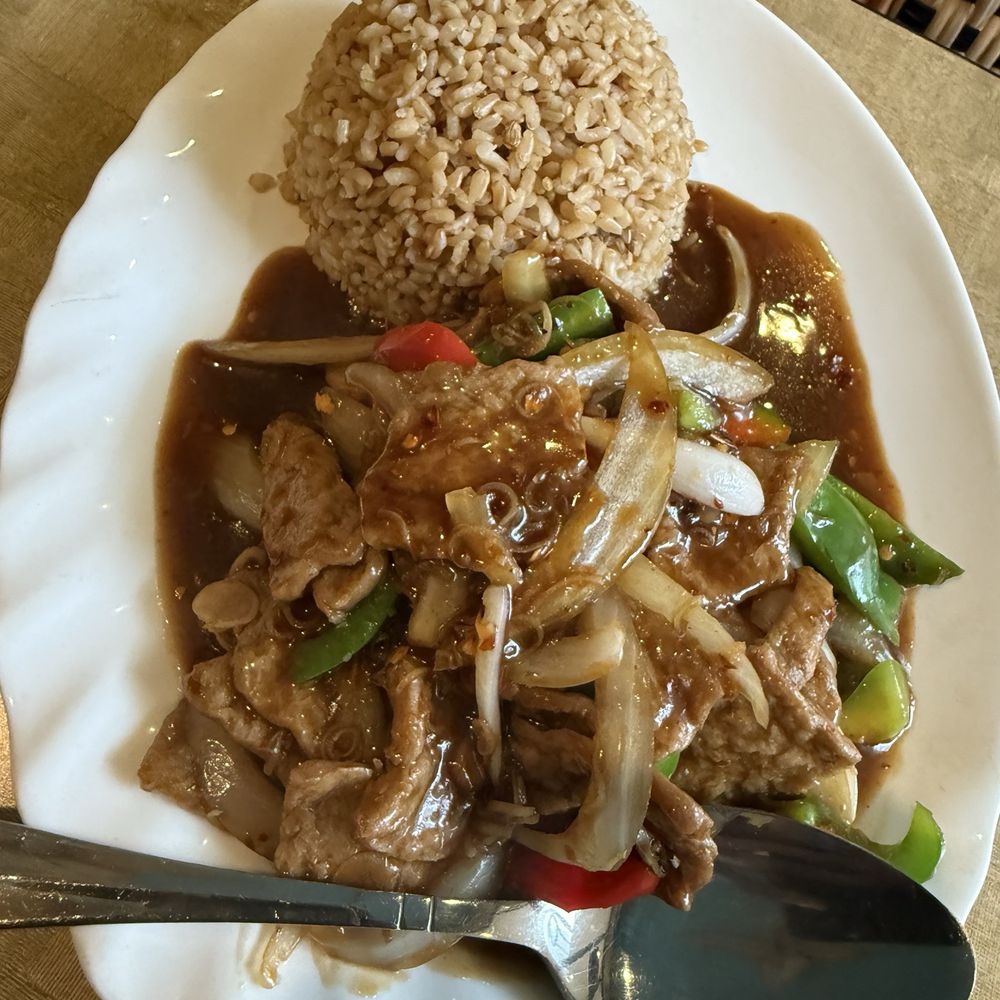 Veggie Today - Lemon Grass Chicken x Brown Rice - Vegetarian Near Me - Concord, California Veggie Today - Lemon Grass Chicken x Brown Rice - Vegetarian Near Me - Concord, California