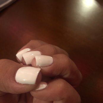 KC Nails & Spa - My ring finger is missing a small piece of nail on the side - Nail Salons Near Me - La Habra, California KC Nails & Spa - My ring finger is missing a small piece of nail on the side - Nail Salons Near Me - La Habra, California