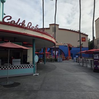 Hollywood Lounge - Hollywood Lounge - Beverage Store Near Me