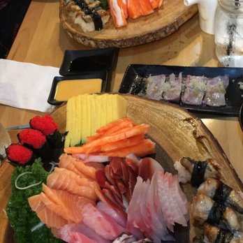 Akino - Sushi Bars Near Me - Elmhurst, New York