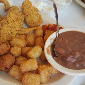 Angie's Circus City Diner - Catfish was a good choice. - Diners Near Me - Hugo, Oklahoma Angie's Circus City Diner - Catfish was a good choice. - Diners Near Me - Hugo, Oklahoma