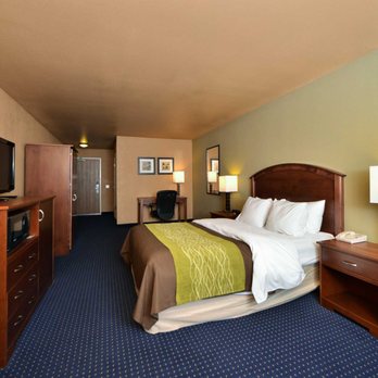 Comfort Inn - Hotels Near Me - Albert Lea, Minnesota