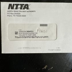 US Post Office - The mailman allowed to scratch my name off my mail and put someone else's last name??