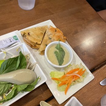 Pho Basil - Roti'n Curry Dip - Vietnamese Near Me - Boston, Massachusetts Pho Basil - Roti'n Curry Dip - Vietnamese Near Me - Boston, Massachusetts