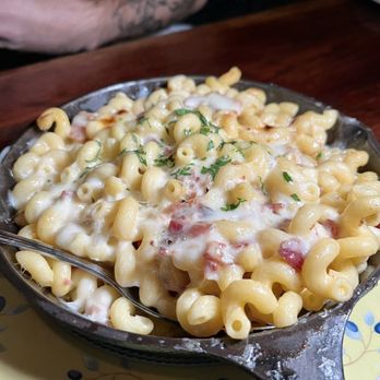 The Citizen - Mac and Cheese - Gastropubs Near Me - Boston, Massachusetts