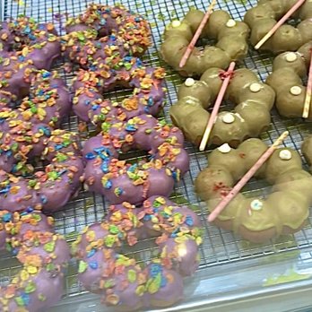 Devil & Angel Desserts - Hmm Ube Fruity Pebbles? + Matcha White Choco - Ice Cream & Frozen Yogurt Near Me - Milpitas, California