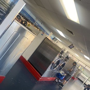 Kapahulu Xpress Laundromat - Very clean - Laundry Services Near Me - Honolulu, Hawaii Kapahulu Xpress Laundromat - Very clean - Laundry Services Near Me - Honolulu, Hawaii