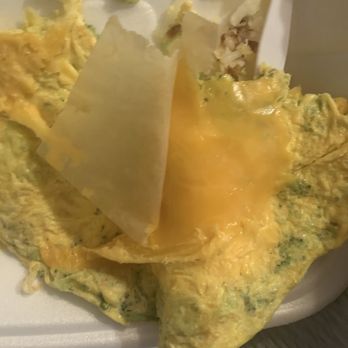Cozy Cabin - Broccoli cheddar omelette - American Near Me - Warren, Michigan Cozy Cabin - Broccoli cheddar omelette - American Near Me - Warren, Michigan