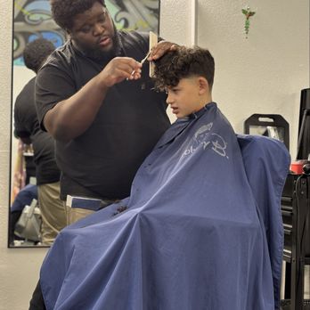 Los Barberos - Still absolutely loyal to Elmer and this shop! They're all masters at their craft and my two sons won't even consider going anywhere else! - Barbers Near Me - Auburn, Washington Los Barberos - Still absolutely loyal to Elmer and this shop! They're all masters at their craft and my two sons won't even consider going anywhere else! - Barbers Near Me - Auburn, Washington