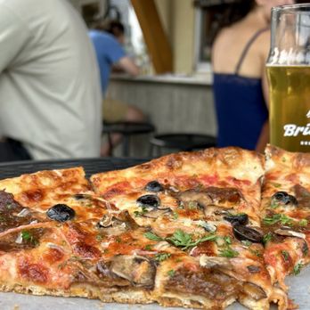 Bridger Brewing - Bison Pepperoni Supreme - Breweries Near Me - Bozeman, Montana Bridger Brewing - Bison Pepperoni Supreme - Breweries Near Me - Bozeman, Montana