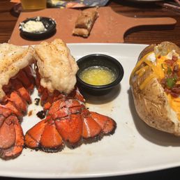 6oz. Flo's Filet with 4oz. Lobster Tail