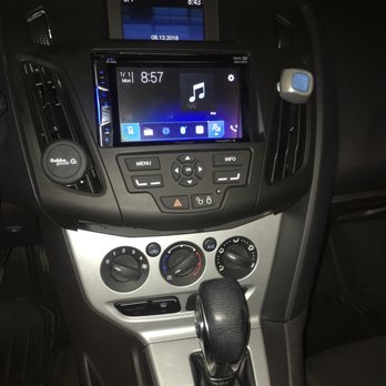 M&M Pro Audio - Car Stereo Installation Near Me - River Grove, Illinois