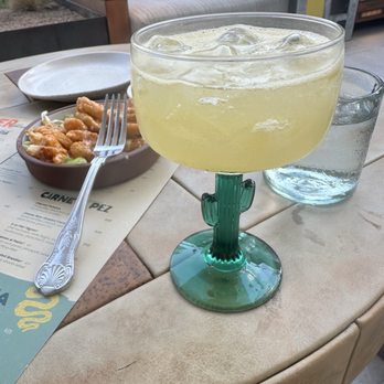 Arriba Abajo - Complimentary Passion Fruit Margarita - Mexican Near Me - Austin, Texas Arriba Abajo - Complimentary Passion Fruit Margarita - Mexican Near Me - Austin, Texas