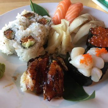 Sushi On Oracle - CW from top: salmon, mackerel, salmon roe, scallops, anago, spicy tuna roll - Sushi Bars Near Me - Tucson, Arizona Sushi On Oracle - CW from top: salmon, mackerel, salmon roe, scallops, anago, spicy tuna roll - Sushi Bars Near Me - Tucson, Arizona