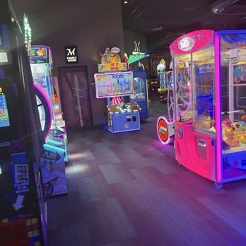 The Mineshaft - Game room - Bars Near Me - Hartford, Wisconsin