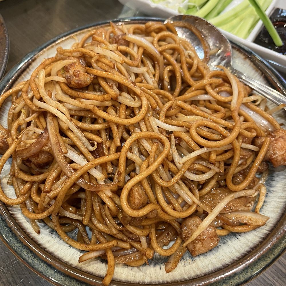 Ji Rong Peking Duck - Fried noodle - Chinese Near Me - Rosemead, California