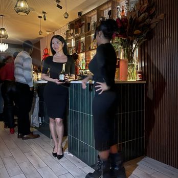 Deia - Inside - Bars Near Me - Brooklyn, New York