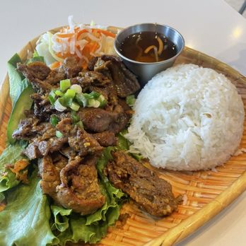 Culantro & Basil Pho Bistro - Charbroiled Beef Rice Plate - Vietnamese Near Me - West Covina, California Culantro & Basil Pho Bistro - Charbroiled Beef Rice Plate - Vietnamese Near Me - West Covina, California