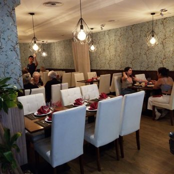 UNIK - Dining room - Chinese Near Me - Alicante, A