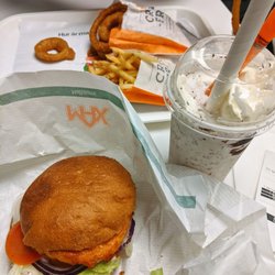 Max - Halloumi burger with egg-free mayo and a chocolate shake
