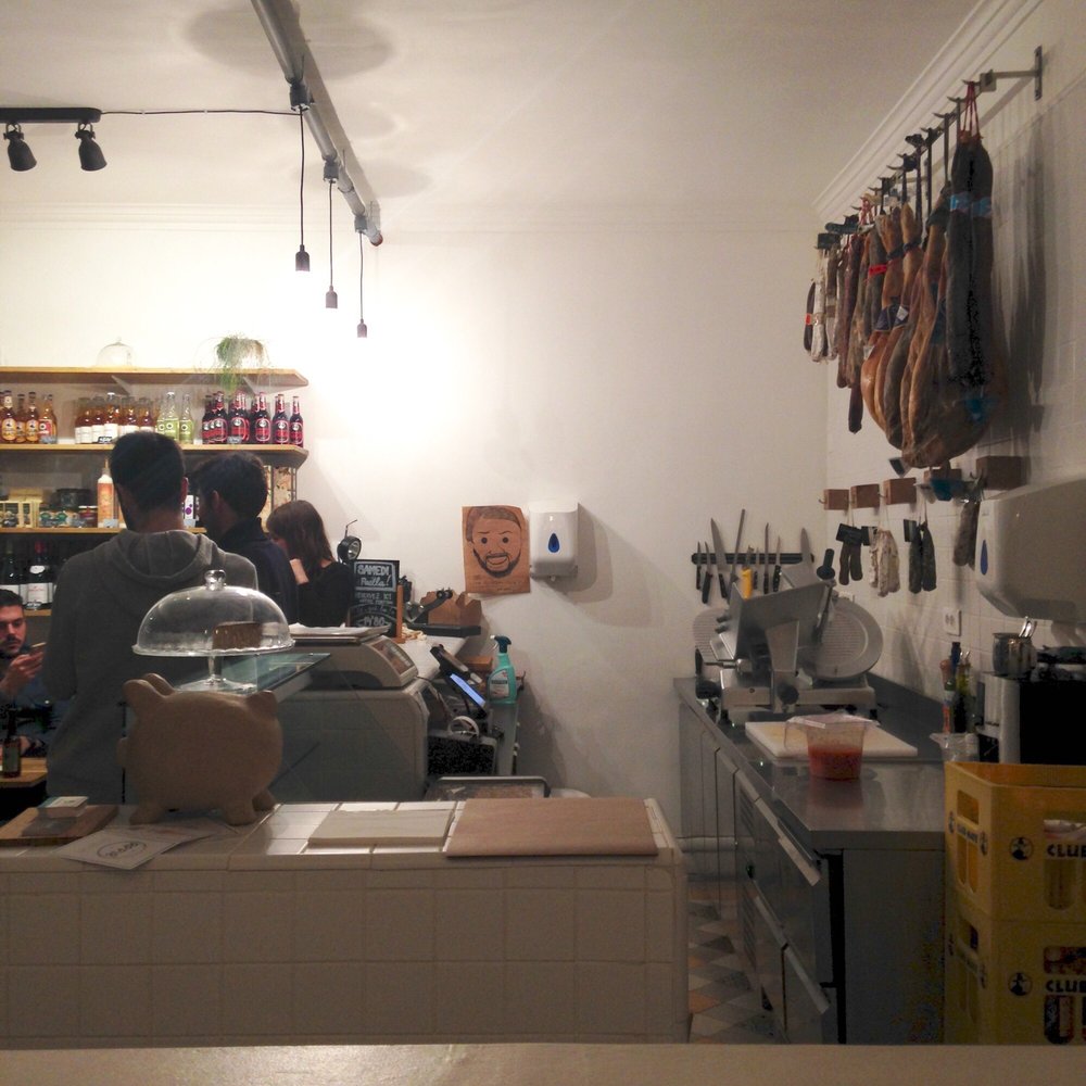 El Tast - Côté deli - Beer, Wine & Spirits Near Me - Paris, 75