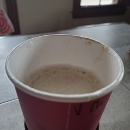 After scooping out the 2 inches of foam, I was left with this tasteless chai. After scooping out the 2 inches of foam, I was left with this tasteless chai.