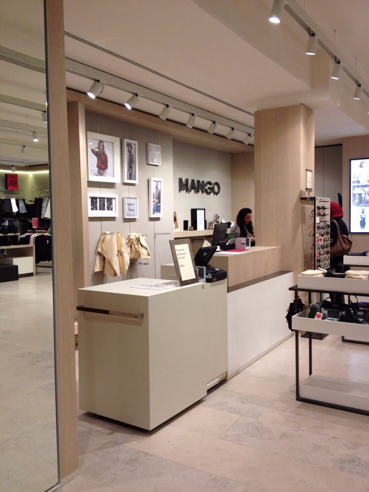 MANGO - Updated October 2024 - Rue Neuve 122, City of Brussels, Région ...